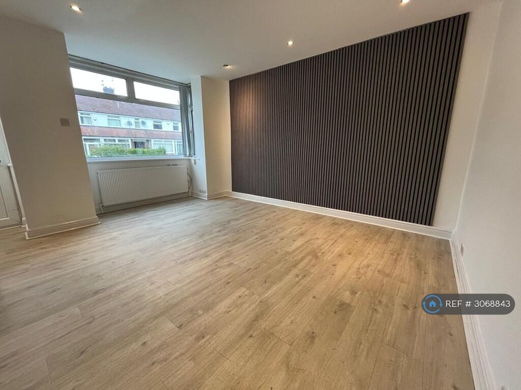 House in Manchester, Greater Manchester - View 3