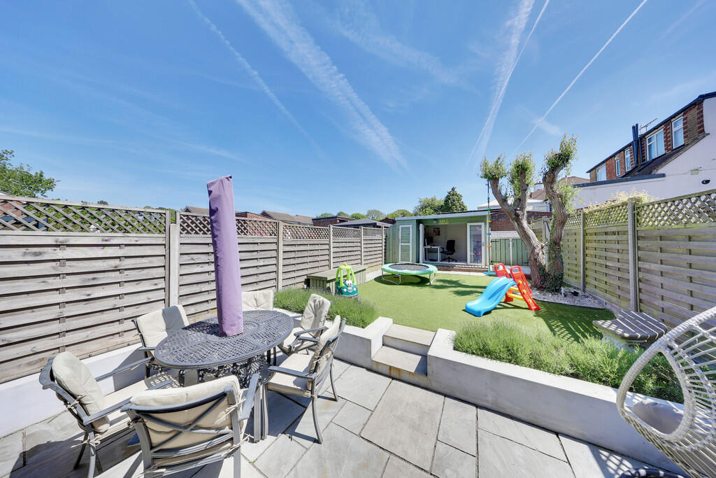 House in London, Farthing Street - View 4