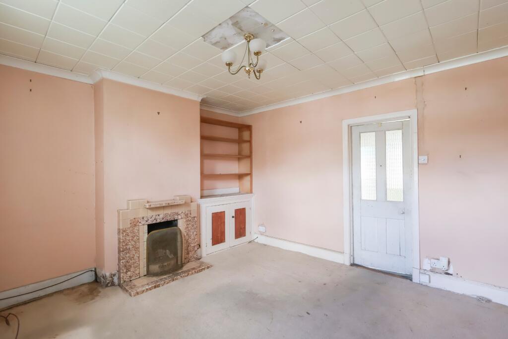 House in Redhill - View 4