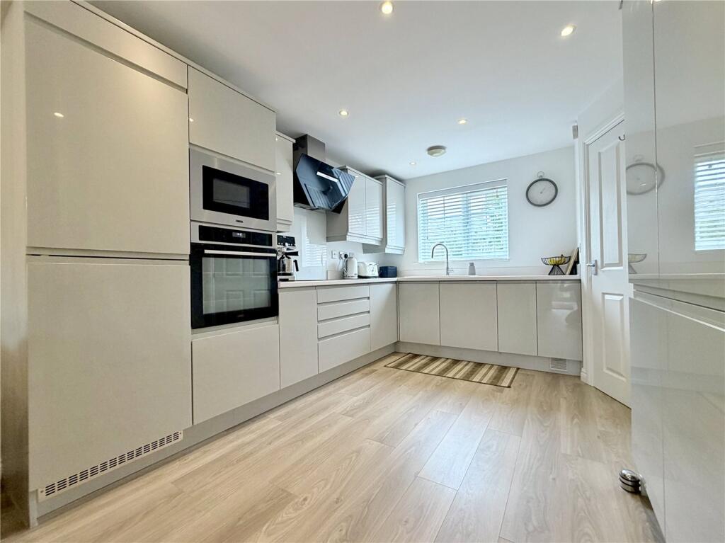 House in Sheffield - View 4