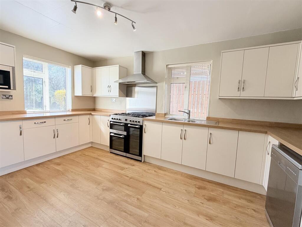Sutton Road, Thirsk photo 3