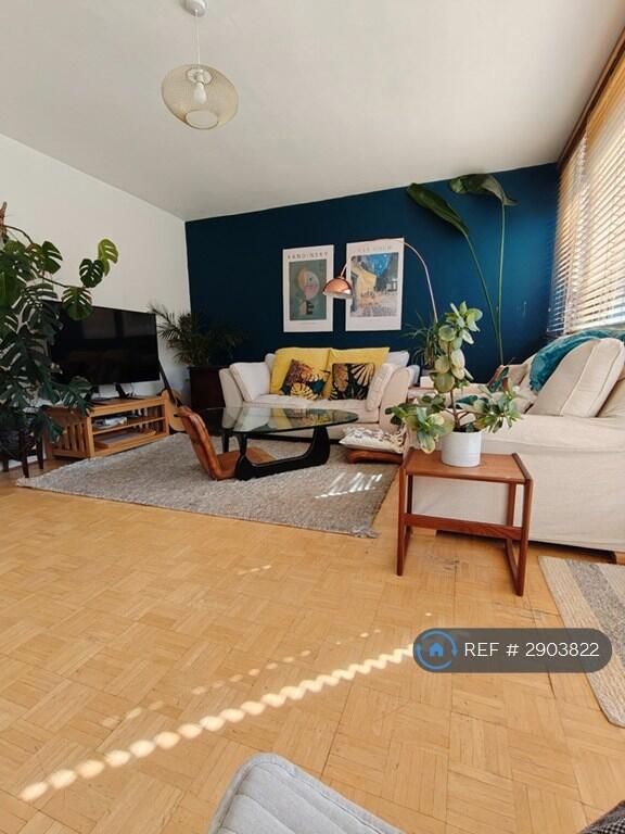 3 bedroom maisonette for rent