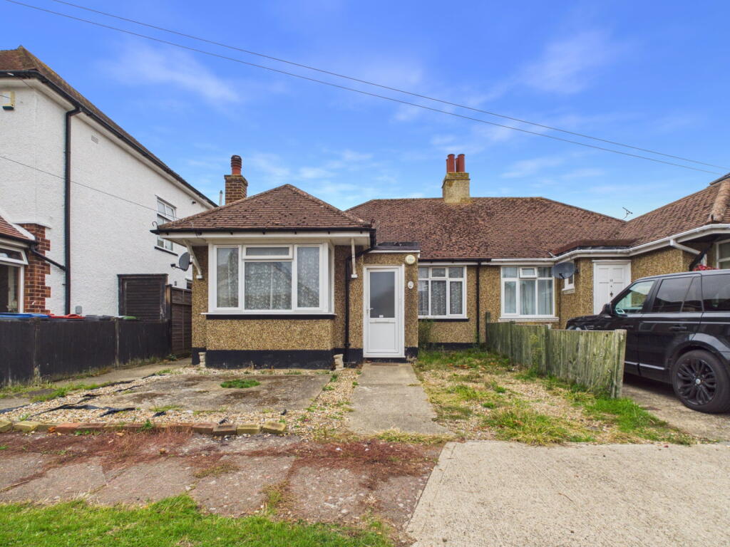 Main image of property: Fernlea Avenue, Herne Bay, CT6 8UG