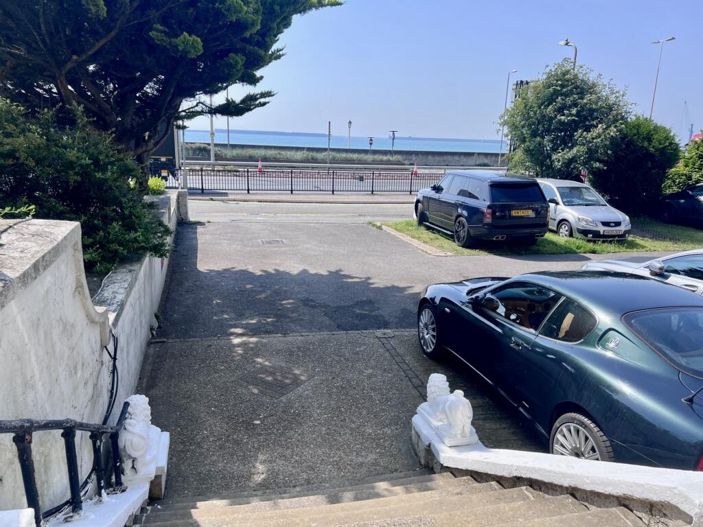 Main image of property: East Cliff, Dover, CT16