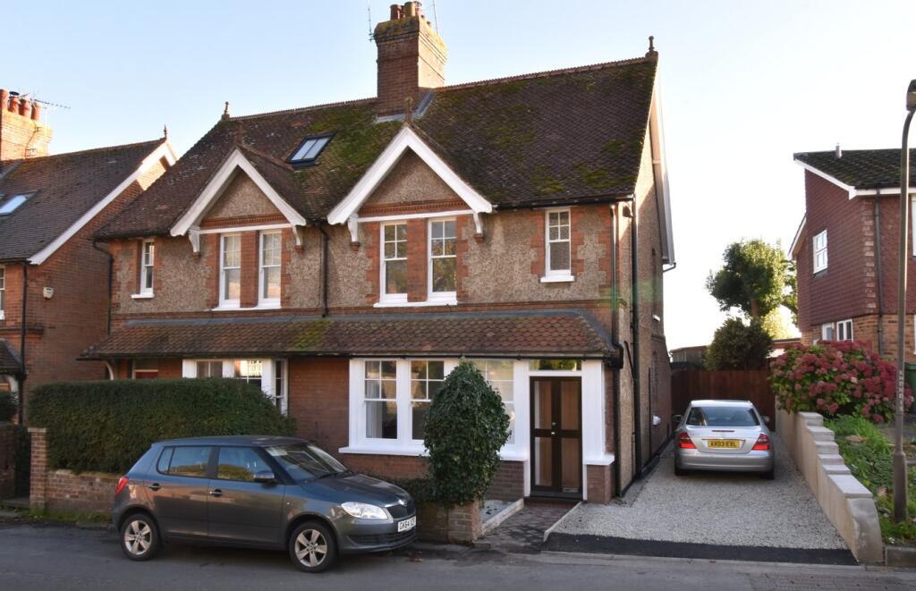 Main image of property: High Street, Lenham, Maidstone, ME17