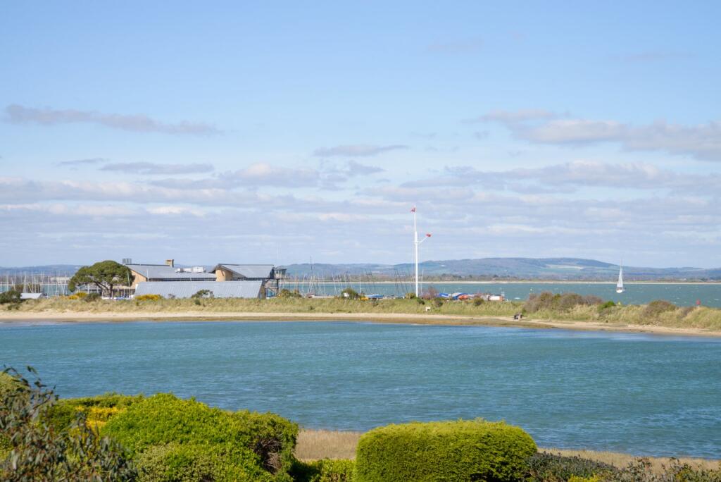 House in Hayling Island, Eastoke - View 3