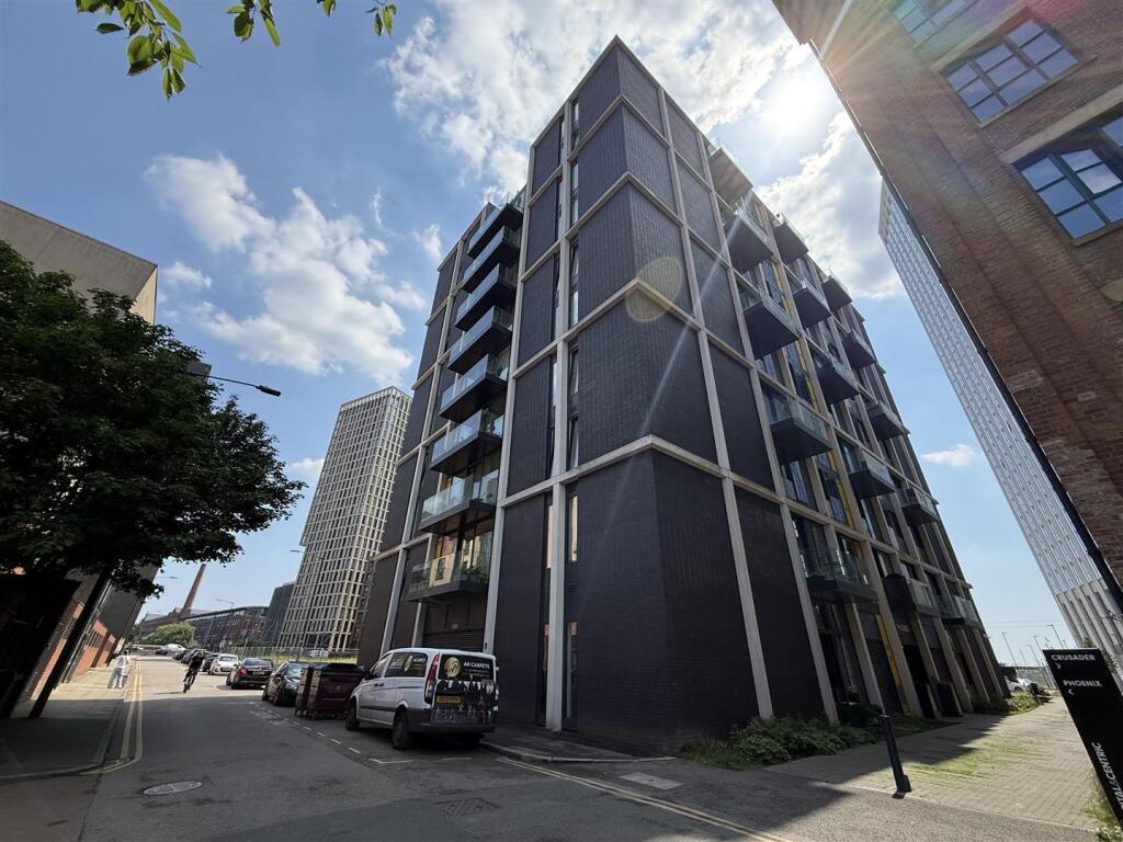 Main image of property: Phoenix, 72 Chapeltown Street, Manchester