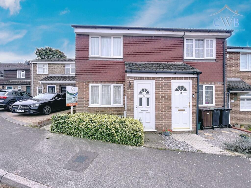 Main image of property: Barleycorn, Leybourne, ME19