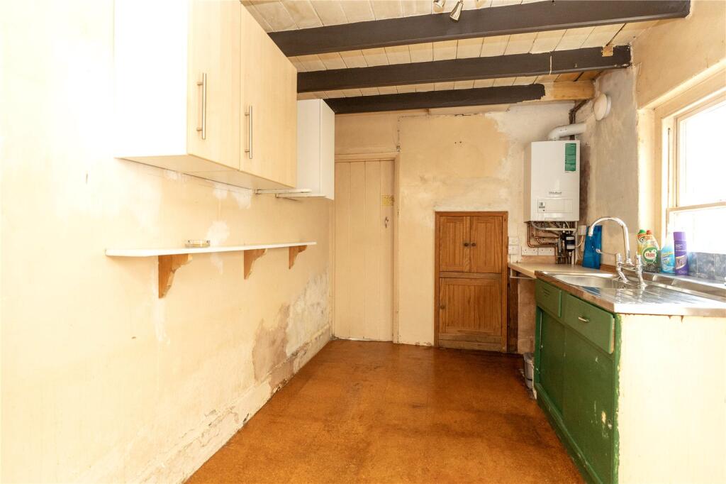 Belgravia Street, Penzance, TR18 photo 4