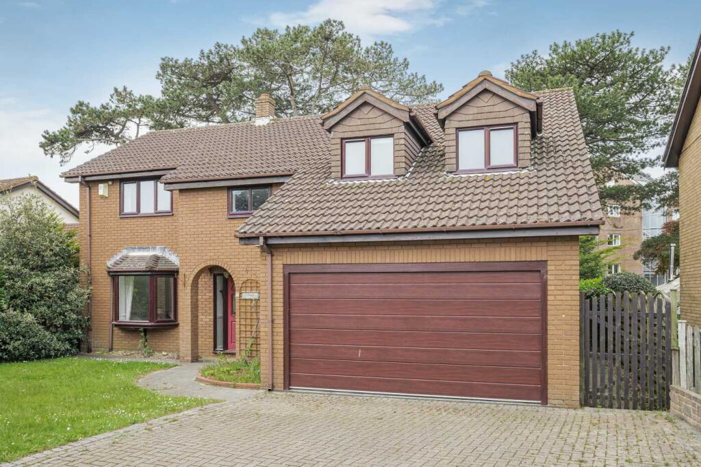 Main image of property: The Woods, Higher Lincombe Road, Torquay, Devon, TQ1 2HS
