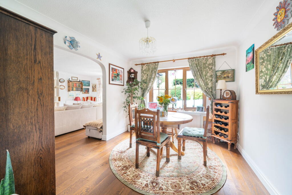 House in Basingstoke and Deane, Oakley - View 3