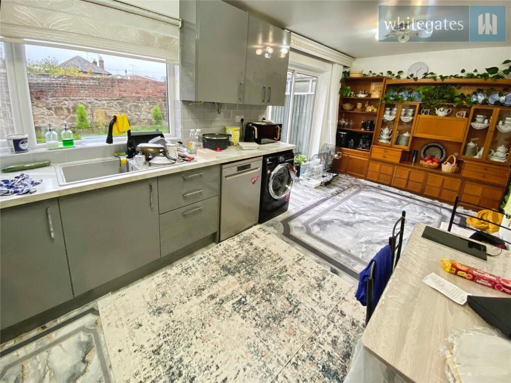 House in Wrexham, Croes Eneurys, Rhosddu - View 6