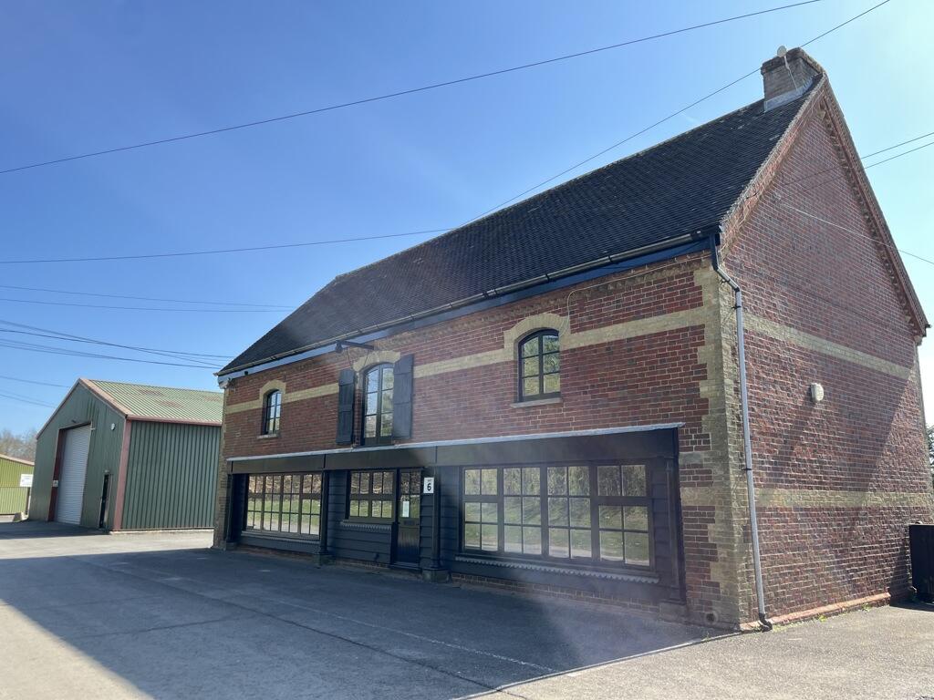 Main image of property: The Cart Shed, Dean Farm Estate, Wickham Road, Fareham Common, Fareham, Hampshire, PO17 5BN