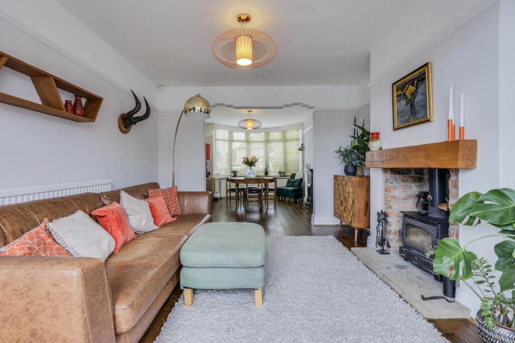 House in Leeds, West Yorkshire - View 3