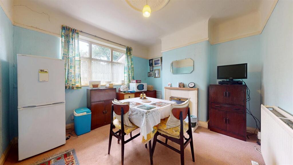House in St Helens, Liverpool City Region - More