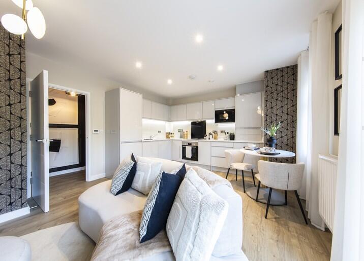 Apartment in Enfield - View 5