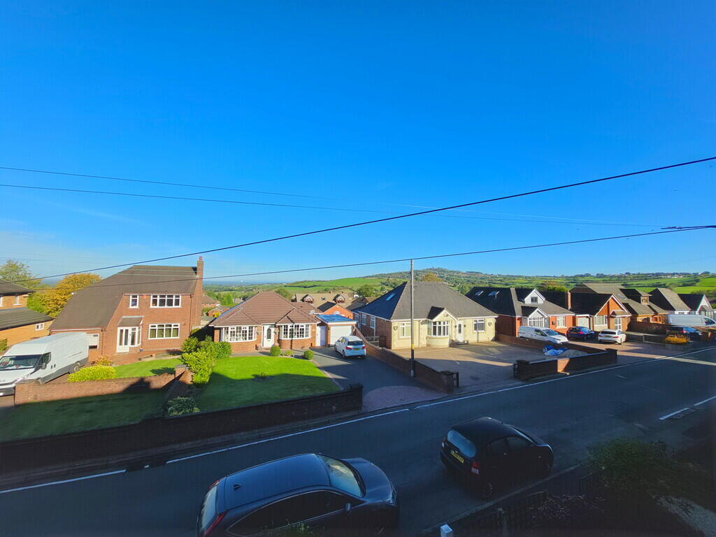 House in Newcastle-under-Lyme, Kidsgrove - View 4