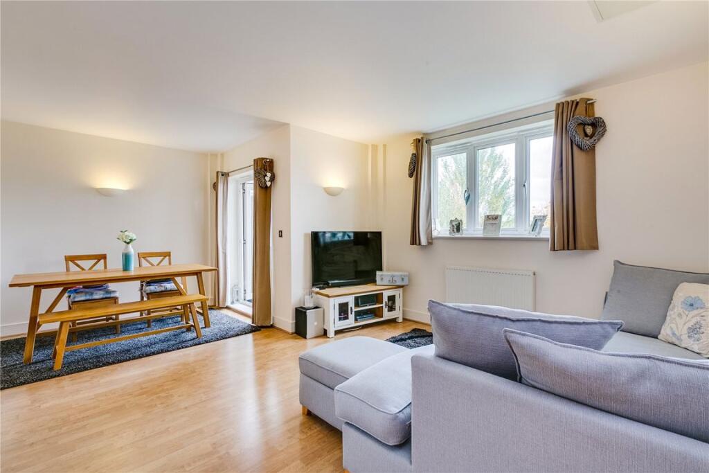 Main image of property: Pavilion Square, Tooting