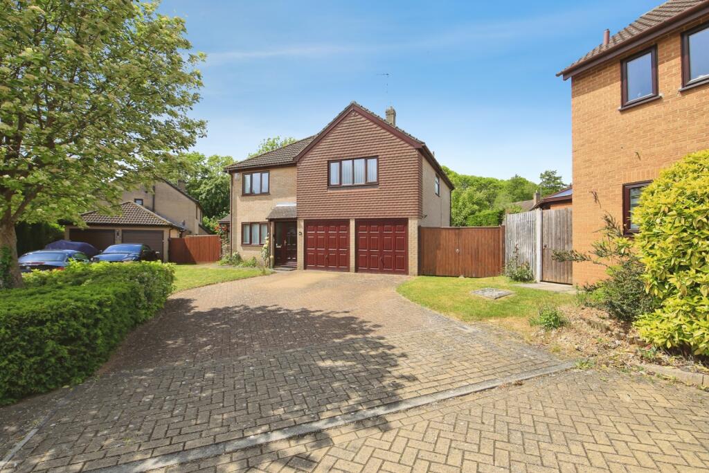 Main image of property: Haywardsfield, PETERBOROUGH, Cambridgeshire, PE3