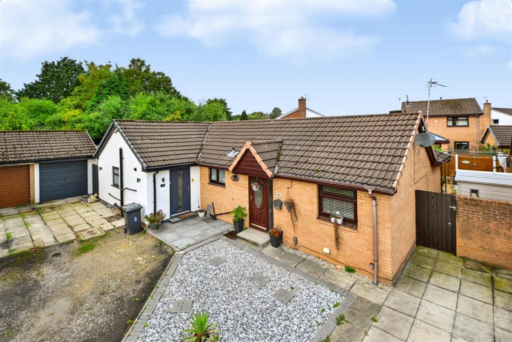 House in Wigan - View 2