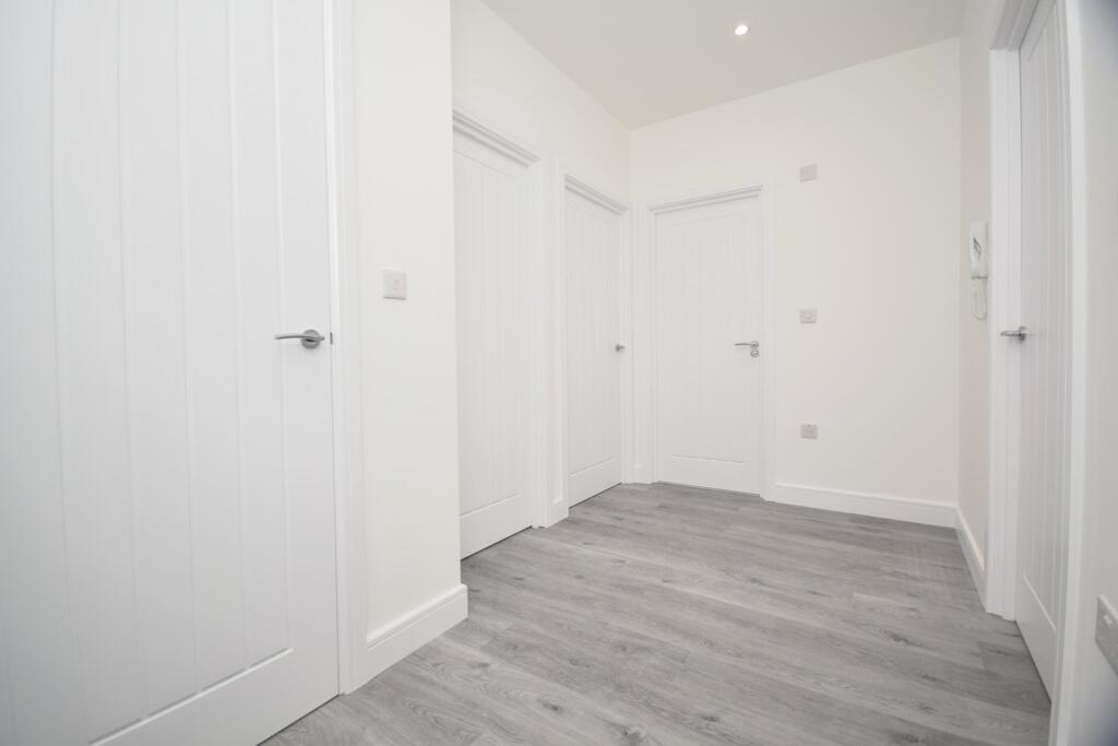 Additional image 4 of Town Centre, Hatfield, AL10