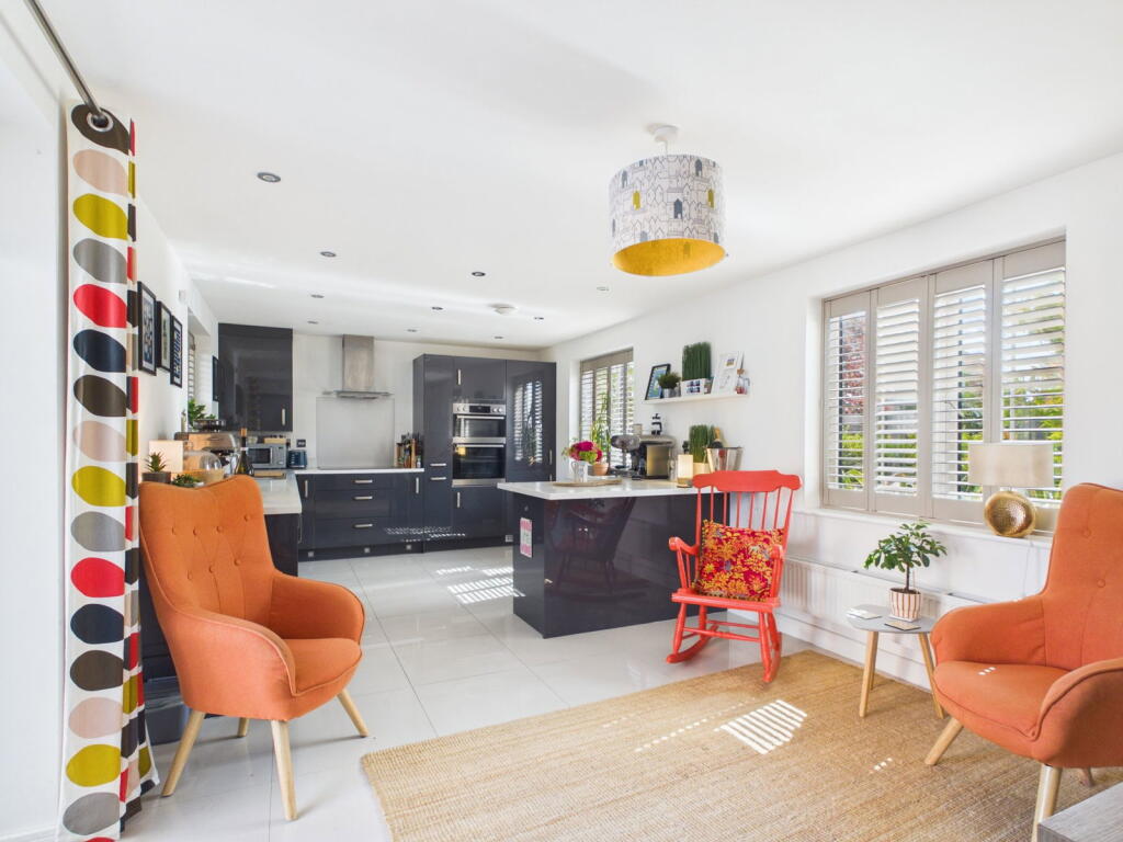 House in Ipswich - View 2