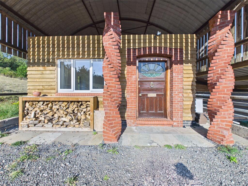 House in Bleadon - View 2