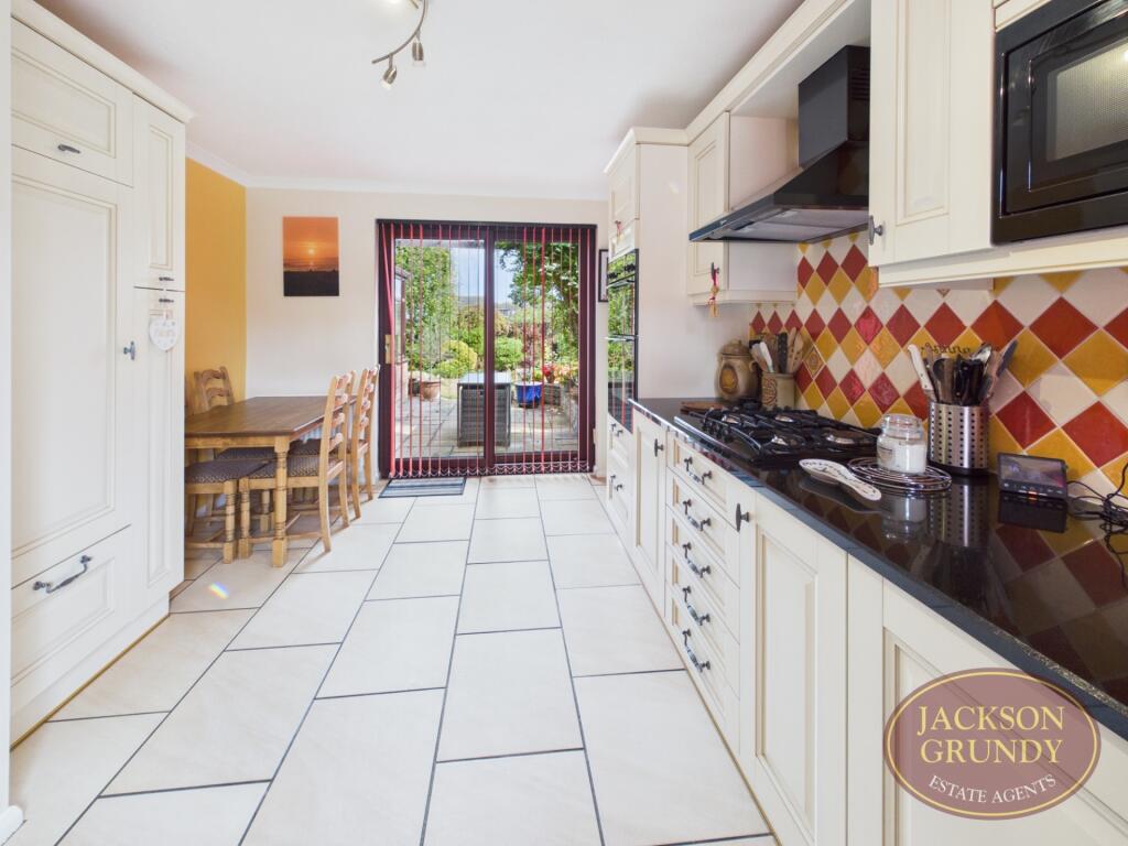 House in Northampton - View 4