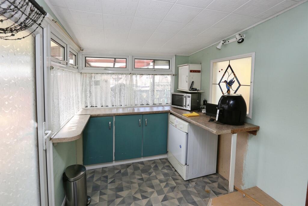 House in Fareham, Hampshire - View 5