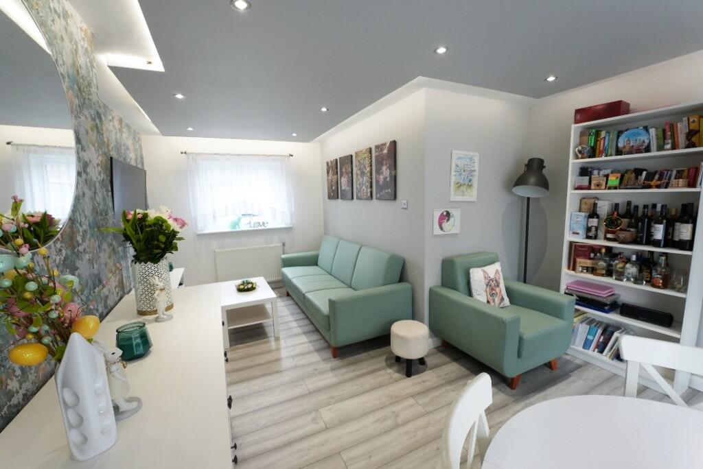 Ailsa Place, Coatbridge, Lanarkshire, ML5 - View 2