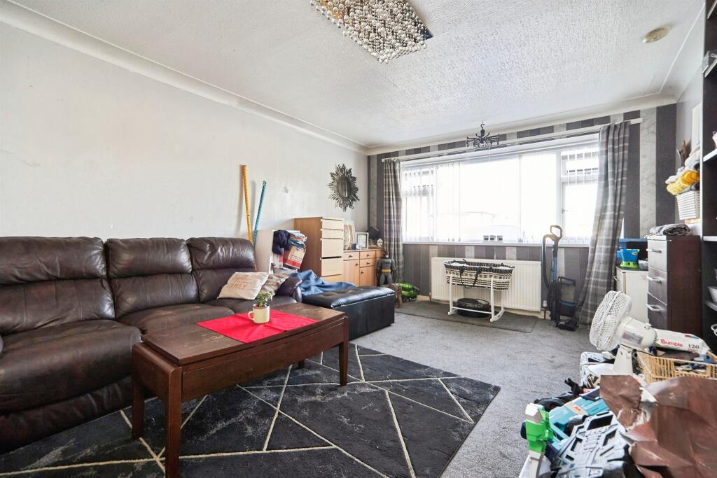 Shay Drive, Bradford photo 4