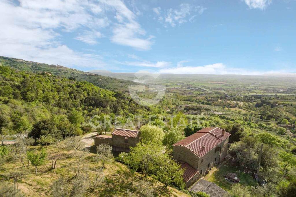 Main image of property: Tuscany, Arezzo, Cortona