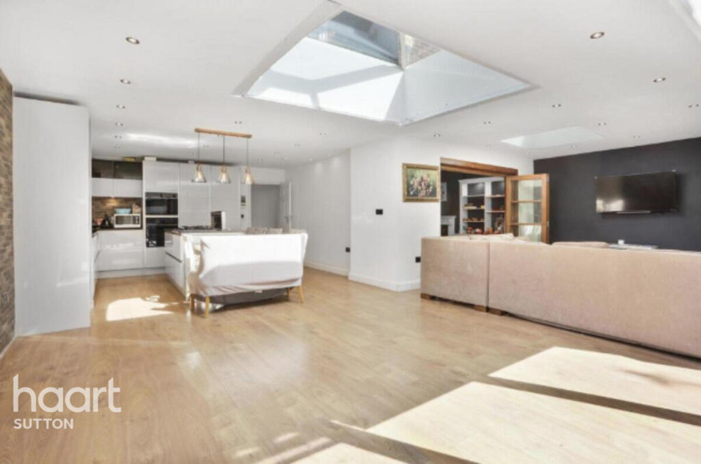 House in London, Carshalton Beeches - View 5