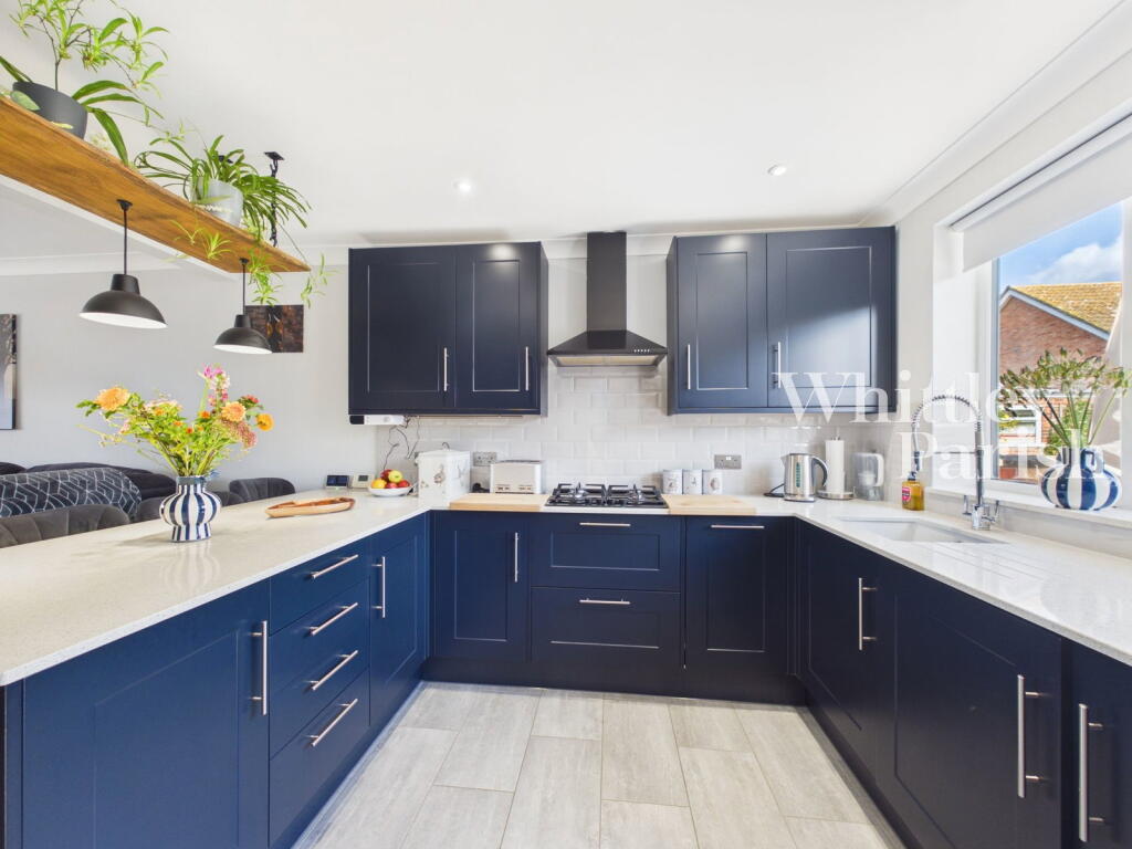 Pople Street, Wymondham, NR18 0LN photo 4