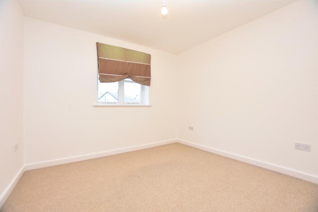 Apartment in Braintree, Essex - View 5