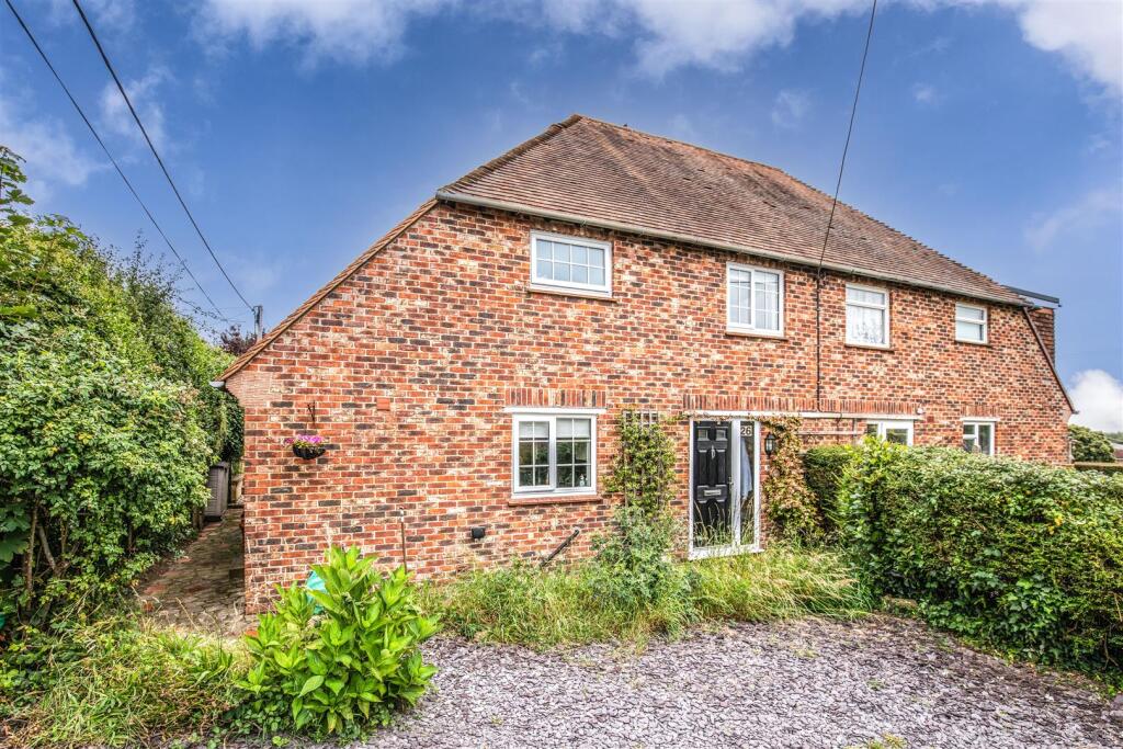 Buttsfield Lane, East Hoathly, BN8 6EF