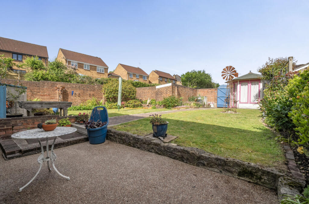 Lower Marsh Road, Warminster, BA12 photo 2
