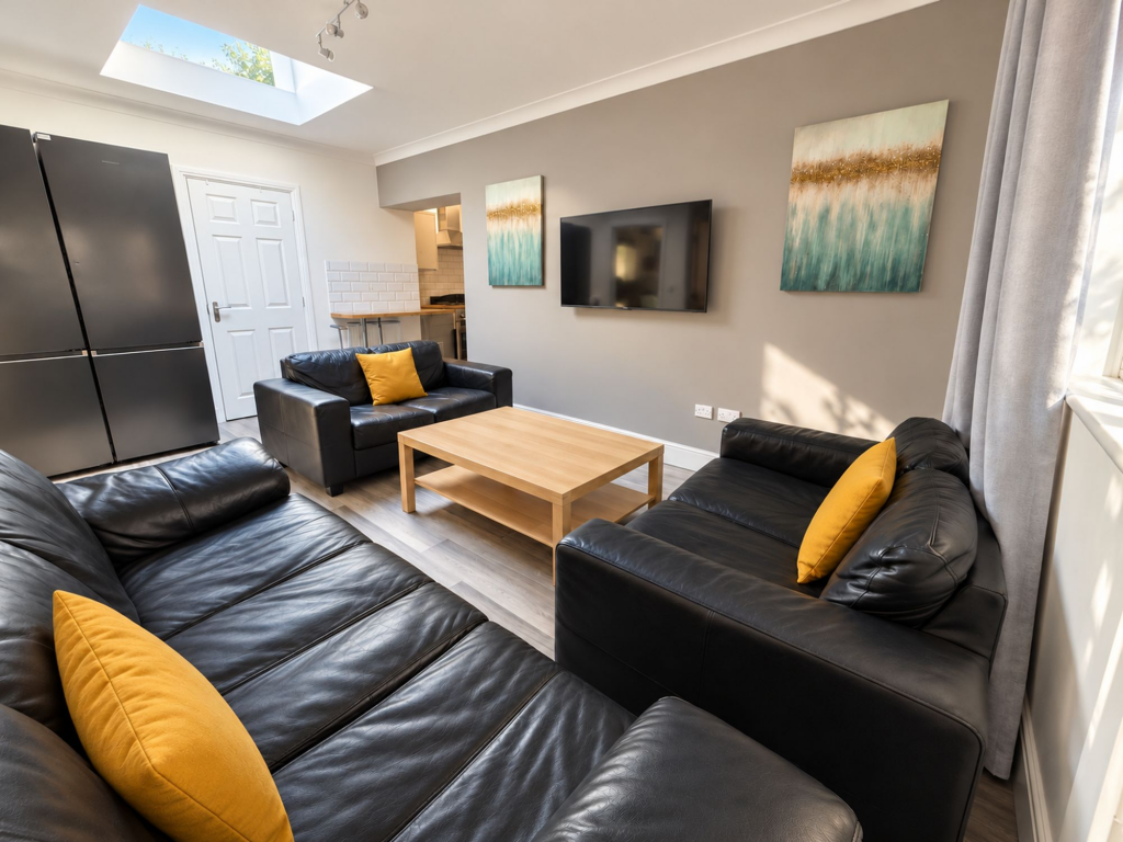 House in Talbot Village, Ensbury Park, Bournemouth - View 5