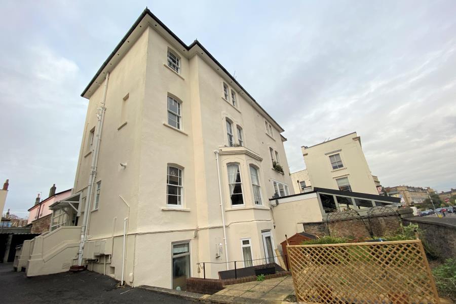 Main image of property: Apsley Road - Clifton