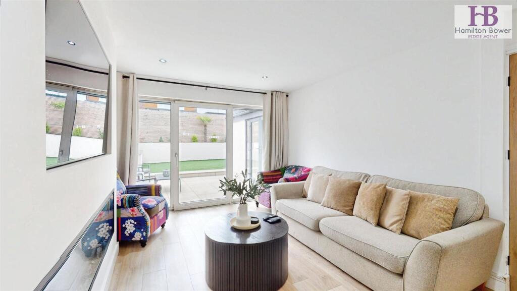 House in Calderdale, West Yorkshire - View 3