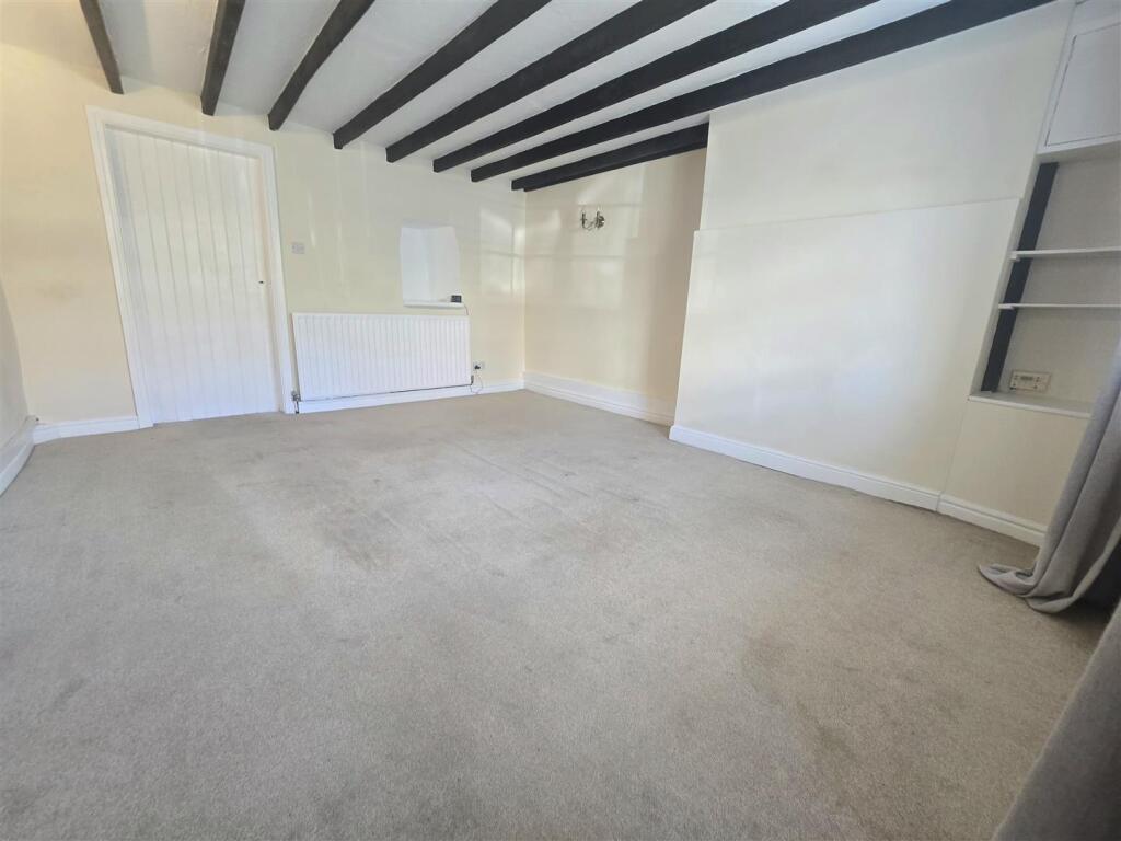 House in Darlington - More