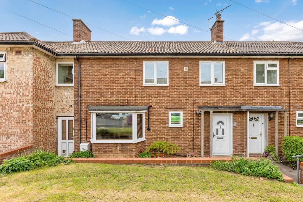 4-bed house on Highover Way, Hitchin, SG4, £475,000