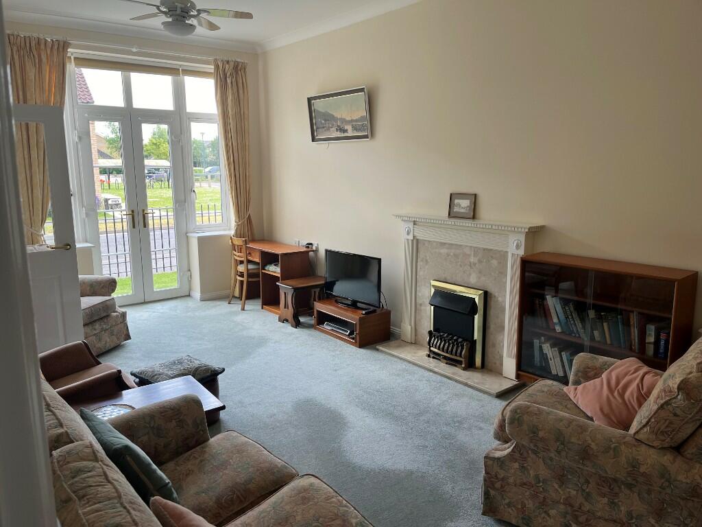 Main image of property: 8 Cavendish Court, Sackville Way, Cambourne, Cambridge, CB23 6HB