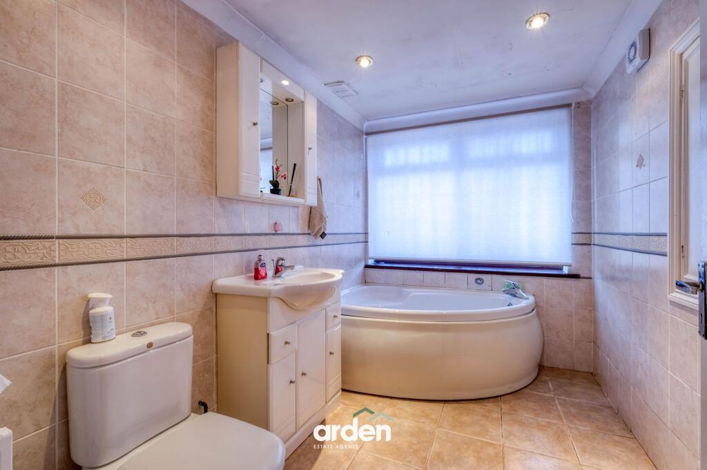 Additional image 11 of Fox Hollies Road, Hall Green, B28