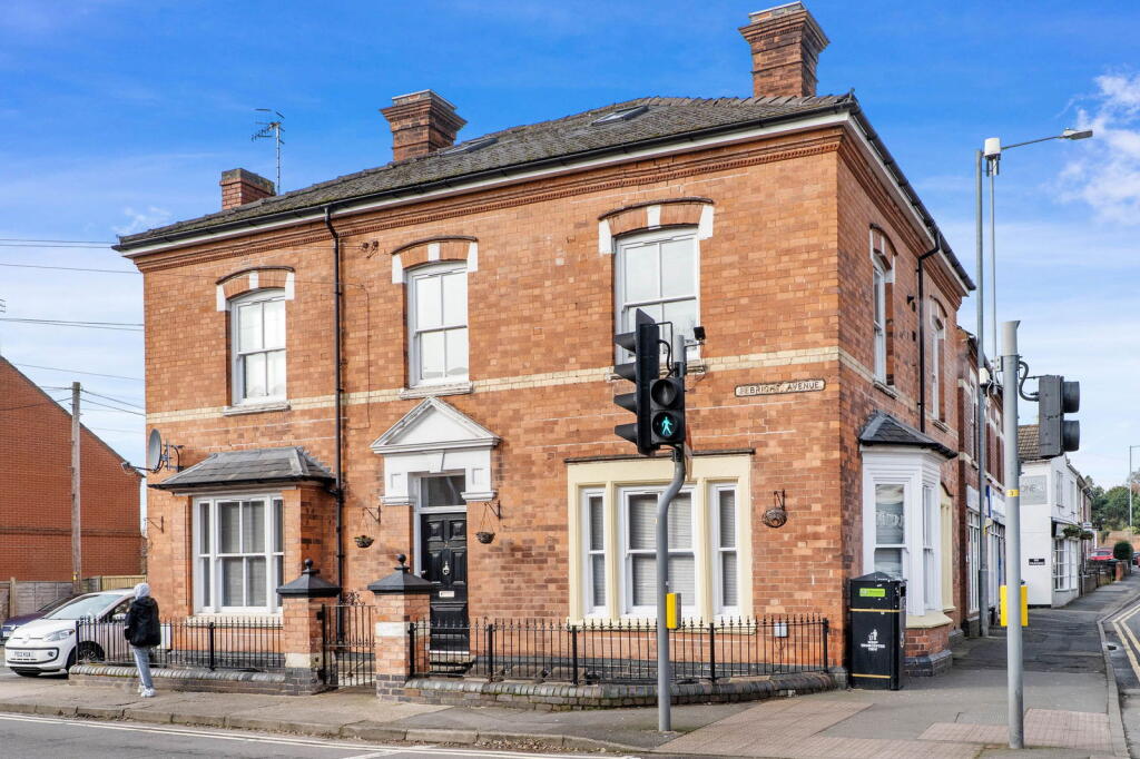 Main image of property: Apartment 4, Willersley House, 2 Sebright Avenue, Battenhall, Worcester. WR5 2HH