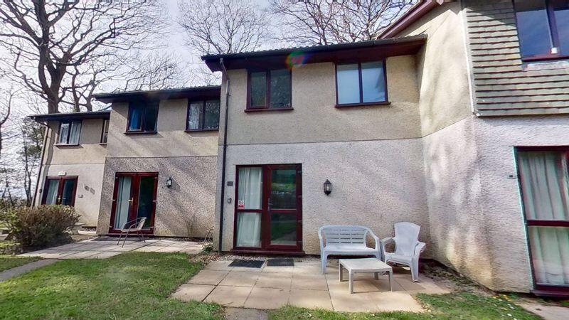 3-bed terraced on 67 Strawberry Hill, Tolroy Manor, £64,000