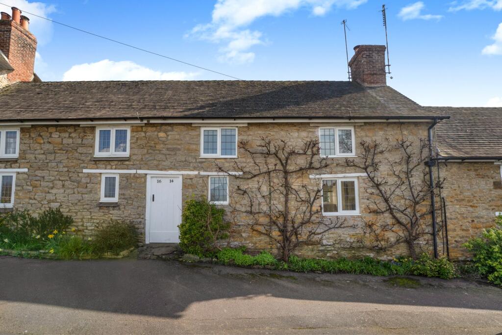 Main image of property: Charlton Road, Aynho, Oxfordshire, OX17