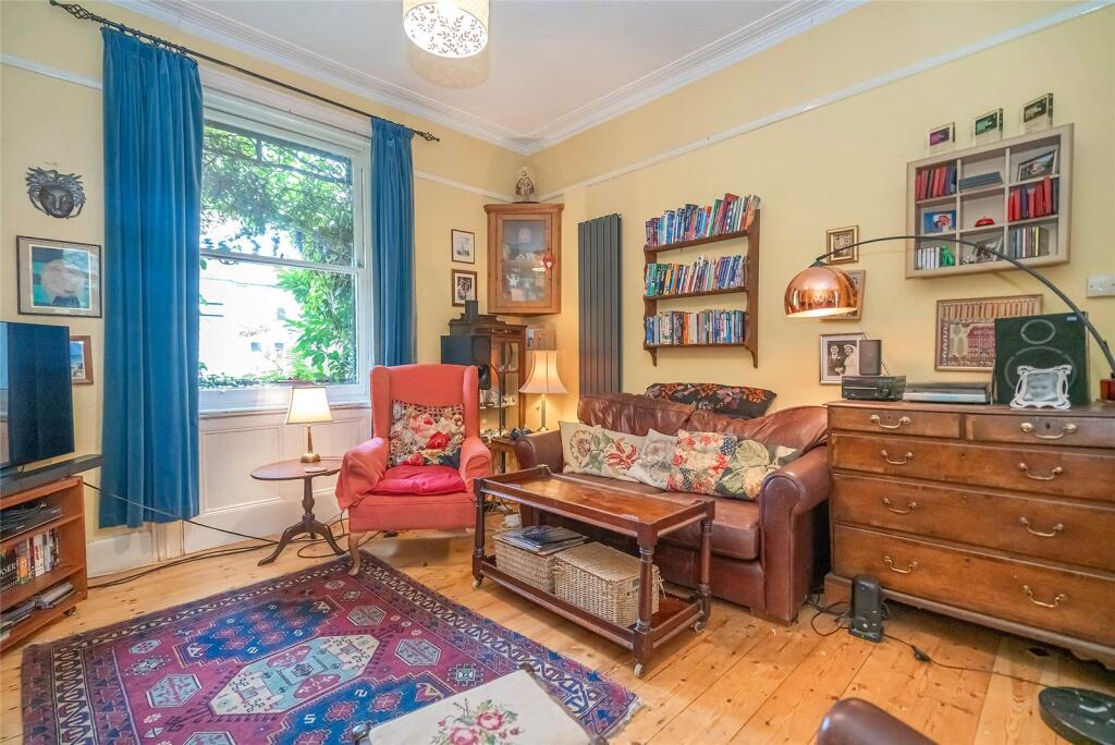 House in London - View 4