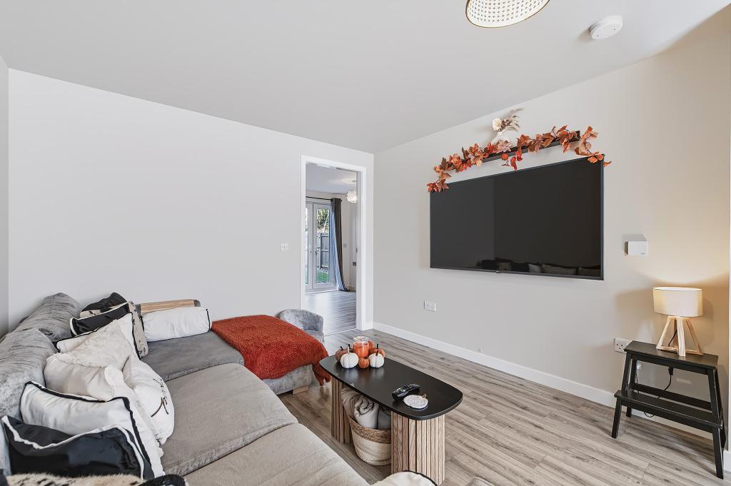 House in Falkirk, Antonshill - View 5