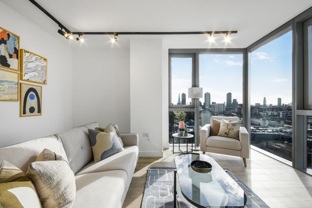 Apartment in London - More